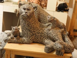 MAMÁ JAGUAR