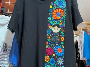 BLUSAS DE ALGODÓN BORDADAS A MANO